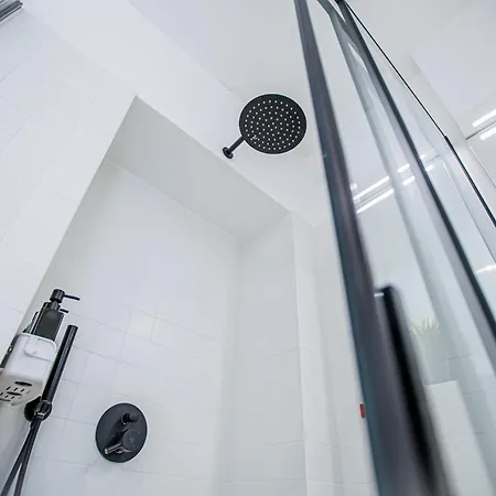 Casa Di Tara Апартаменты Черноббио