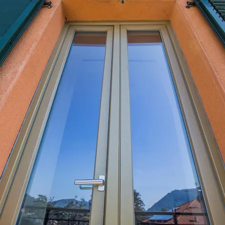 Apartment Casa Di Tara Cernobbio